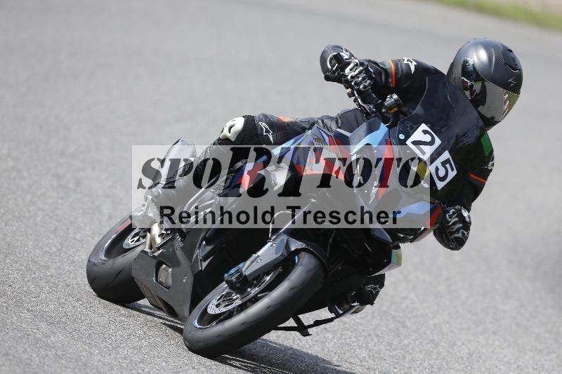 Archiv-2025/23 07.06.2025 TZ Motorsport ADR/25